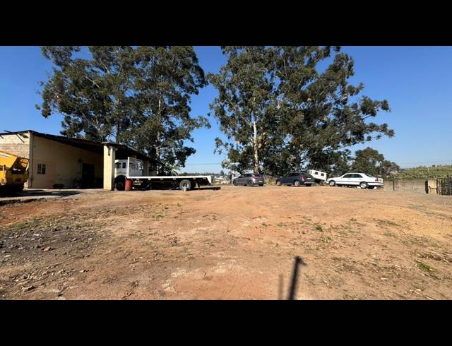 1,780M² BUSINESS FOR SALE IN MERRIVALE